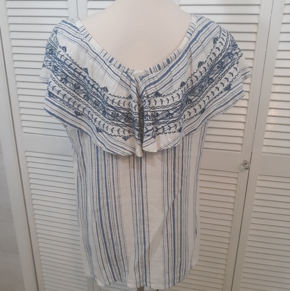 Democracy linen embroidery blouse top medium *E - Picture 2 of 6